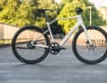 Canyon Roadlite:On CF: Bosch Hub Line // 360 Wh // 14,9 kg // 2999 Euro.