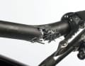 Gebrochener Carbon-Lenker