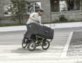 The classic: Multi-track cargo bikes with a large cargo box are heavy, but fit a lot of luggage. The Chike with tilting technology is the big exception to this rule.