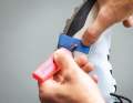 The corresponding points are marked with a marker on a piece of tape that you have previously attached to the shoe.