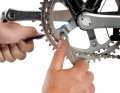 Counterholder for chainring bolts