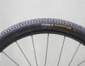 Le design du profil du Terra Adventure s'inspire de celui des pneus de VTT rapides.