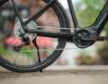 The e-bike's crankset is specially designed for efficient power transmission and durability. Together with the Bosch SX motor, the Shimano gears ensure a smooth and powerful riding experience.