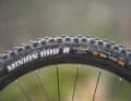 Double-down carcass and MaxxGrip rubber compound - more traction and cushioning is hardly possible!
