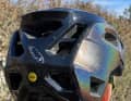 Der Fox-Helm ist mit MIPS ausgestattet.