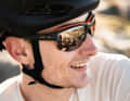 Die Fahrradbrille kommt mit einigen Features, mit denen man auf dem MTB immer den Durchblick behalten soll.