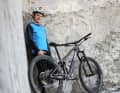 Die MTB-Saison 2025 wird BIKE-Redakteur Jan Timmermann auf dem Last Asco bestreiten. Der Dauertest soll zeigen, was in dem leichten Trailbike steckt.