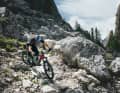 The YT Decoy Uncaged 10 comes with a new drivetrain and large battery
