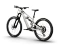 YT DECOY X CORE 3 (6.499 €) DECOY X CORE 3: RockShox ZEB Ultimate / Vivid Ultimate, SRAM Eagle 90 Transmission, DT Swiss HX 1700 mit 60-Grad-DF-Freilauf gegen Pedalrückschlag. In Reflex Silver.