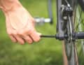 With Canyon, Merida and Scott, the rear wheel can be removed without additional tools thanks to the quick release.