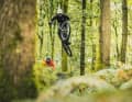 Thanks to the ample pop in the suspension, the new YT Jeffsy can be pulled into flight mode with ease.