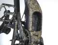 There is space for all kinds of small parts in the down tube, which is accessible from below.