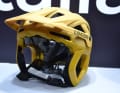 According to Limar, the magnetic fastener on the chin strap has also been improved - above all it is lighter.