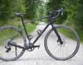 Das neue Rocky Mountain Solo C70: Voll-Carbon, Funk-Schaltung und einen Knick im Sitzrohr für den Komfort... bringt das was?