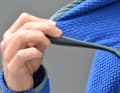 The zigzag structure: inside and outside. It ensures a comfortable climate in the midlayer.