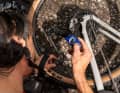 An identical tyre pressure helps to assess comfort.
