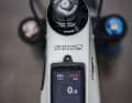 Blenki rides number 1 of 50 available bikes, clearly visible on the top tube. The integrated display shows the relevant data and reveals: after the race in Chatel, Sam's battery still had 52 per cent capacity left.