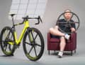Bike Ahead Gründer Christian Gemperlein mit dem ersten Biturbo Laufrad der Geschichte, welches als Inspiration fürs Gravelbike-Sondermodell diente.