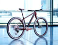 Bei diesem Dream-Build des Bike Ahead The Frame Hardtails bekommen selbst eingefleischte Tuner weiche Knie.