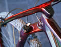 Using a special glazing technique, most of the carbon parts were finished in a glossy red - including the Lefty Ocho suspension fork with 120 millimetres of travel.