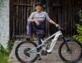 Successful couple: Germany's fastest E-Enduro racer Ines Thoma with her Canyon Strive:On CFR LTD.
