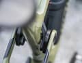 The Merida offers the option of changing the geometry via a flip chip, so that a conversion to a smaller 27.5-inch rear wheel is possible.