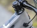 Rocky Mountain: The picture shows the Instinct with a neutral offset headset. However, the scope of delivery also includes eccentric headset shells, which can be used to lengthen or shorten the reach by five millimetres.