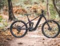 Pivot Shuttle LT Pro // Bosch Perf. CX-R // Powertube 800 Wh // 170/162 mm // 29/27.5 inches // 24.0 kg // 12,299 euros
