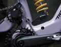 Thömus achieves the different suspension travels via two different shock mounts (in the picture ST for Supertrail with 170 mm) and different shock travel. Bikers can also adjust the progression of the rear suspension.