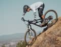 With a visually coordinated suspension fork and jersey, bikers become eye-catchers on the trail.