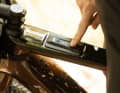 The four support levels can be selected via the controller on the top tube or a remote control on the handlebars.