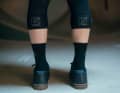 The new collection consists of knee and elbow pads and is designed to combine maximum freedom of movement with maximum protection