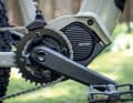 Shimano EP6: The EP6 delivers the same performance data as the EP8. However, with its aluminium housing, it is around 400 grams heavier than Shimano's top unit (magnesium). With 85 Nm of torque, the Shimano is powerful, but not as dynamic as the Bosch CX.