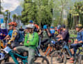 Entspannte Stimmung bei der Bosch eMTB-Challenge in Riva am Gardasee.