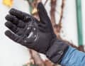The Mt500 offers plenty of grip thanks to large silicone surfaces