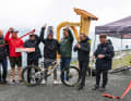 When cable car operators and tourism bosses pull together, mountain bikers are happy about a new trail. In this case: Fabio Wibmer (centre).