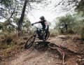 Varied terrain: undulating singletrack with challenging climbs and moderate descents. The Levo R is perfectly suited to this kind of terrain. But don’t worry: if you fancy letting rip every now and then and want to take the odd jump on the way down, you can do so with confidence – the Levo R’s up for it!