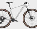 The third colour available for the new Exceed CF.