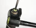 The OTT adjustment is a DVO speciality. By turning in the screw, a steel spring is pretensioned, which supports the compression and thus increases sensitivity.
