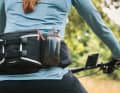 With the HipBelt double, Fidlock has a hip bag with clever magnetic details in its programme