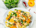 Farfalle with chicken is a good low-fat, carbohydrate- and protein-rich meal after the tour.