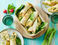 Lukewarm, quick dishes, such as wraps, are ideal for hot summer days.