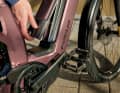 As befits all-round e-bikes, the Bosch battery (either 600 or 800 Wh) can be removed from the down tube for recharging.
