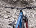 The Sam continues to be powered by a Bosch motor with a minimalist system controller and mini remote.