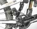 Potent rear end: The Andorrans have been relying on high-pivot rear triangles since 2016, long before the competition followed suit. The system allows the rear wheel to better avoid rolling over rocks or roots.