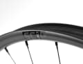 The "hookless" full carbon rim of the NS SC i30