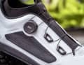 A Boa Li2 twist lock is responsible for adjusting the fit to the foot. However, there is little tension on the laces, particularly at the front.