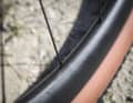 Marin supplies the Headlands with carbon rims for just under 4500 euros. Wheel weight and acceleration are in the good mid-range of the gravel bike test group.