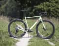 Avec ses 8,5 kilos, l'Alutech Punk 2.0 est le vélo de gravel le plus léger de notre test.