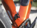The carbon frame of the Propain Terrel CF has a removable front derailleur mount.